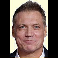 Холт Мекалани Holt McCallany
