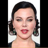 Деби Мејзар Debi Mazar